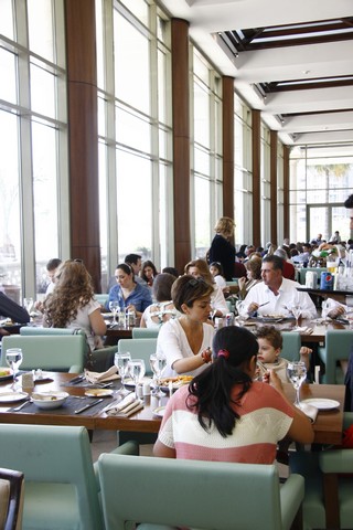 Easter Lunch at Mosaic