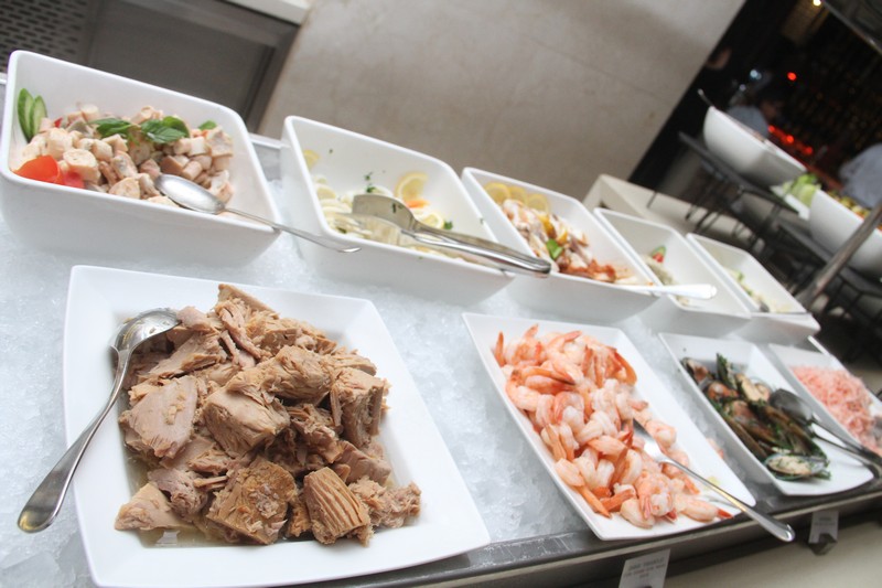 Seafood Night at Mosaic