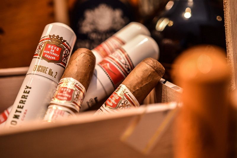Cigar Night at Hemingway's Movenpick