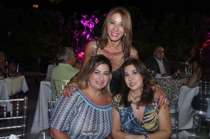 Mtayleb Country Club on Friday Night