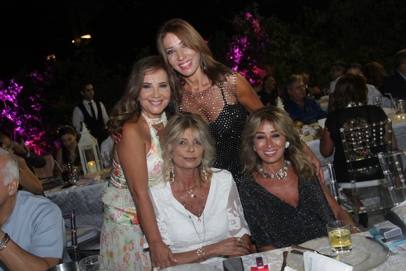 Mtayleb Country Club on Friday Night