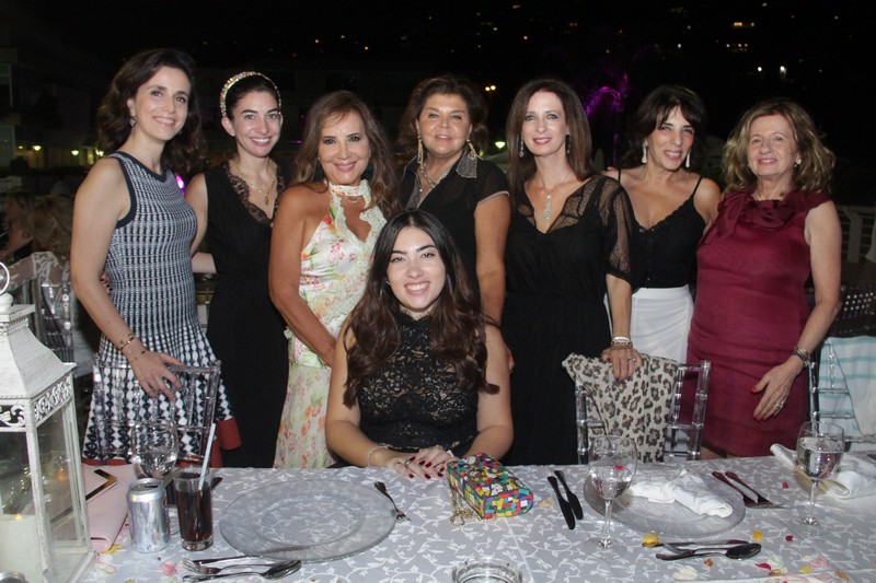 Mtayleb Country Club on Friday Night