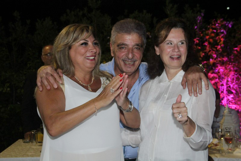 Mtayleb Country Club on Friday Night