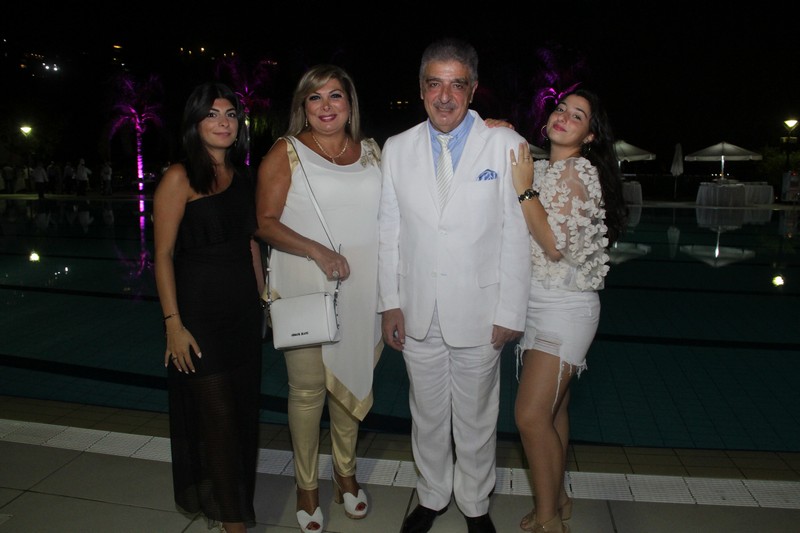 Mtayleb Country Club on Friday Night
