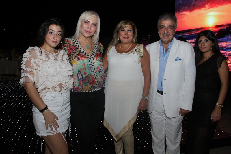 Mtayleb Country Club on Friday Night