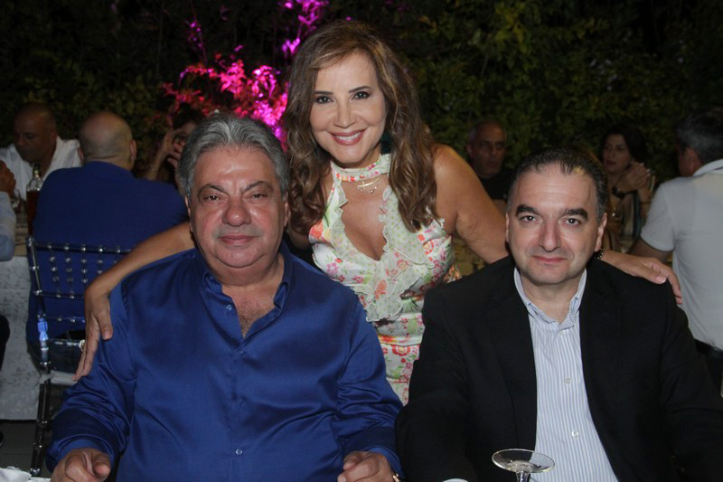 Mtayleb Country Club on Friday Night