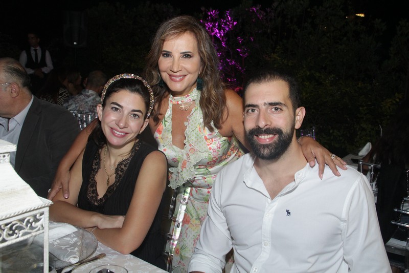 Mtayleb Country Club on Friday Night