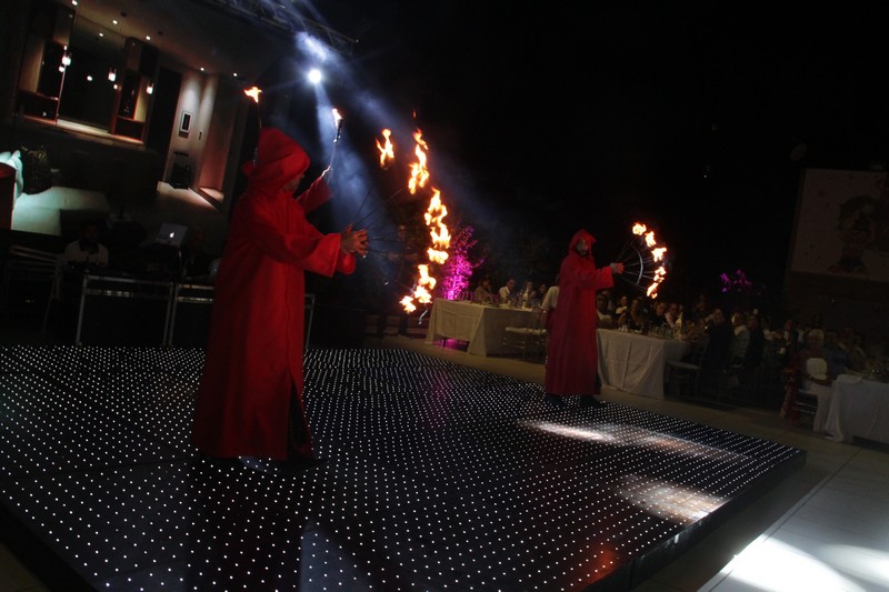Mtayleb Country Club on Friday Night