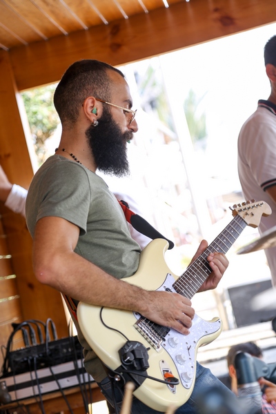 Mario Hadchity at Ocean Blue