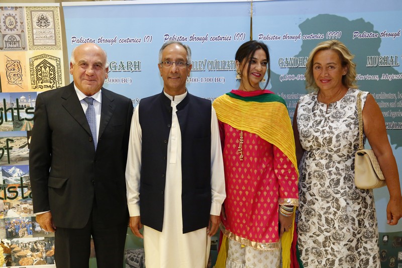 Gastronomic Delights of Pakistan at Mosaic