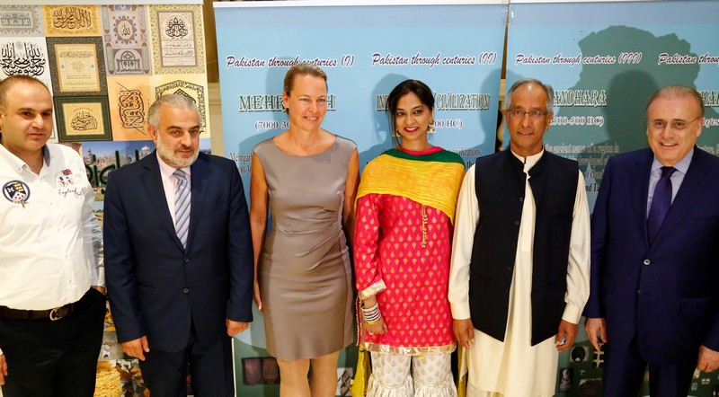 Gastronomic Delights of Pakistan at Mosaic
