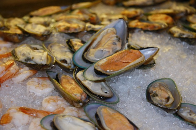 Seafood Night at Mosaic