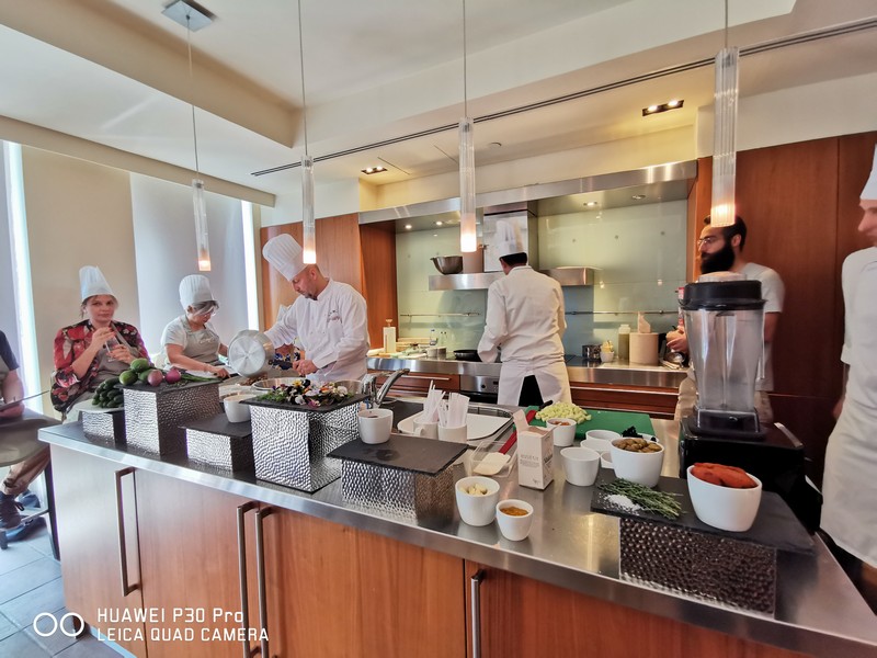 Cooking Class at Phoenicia Penthouse with the HUAWEI P30 Pro