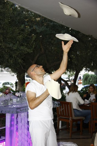 Acrobatic Pizzaiolo Show