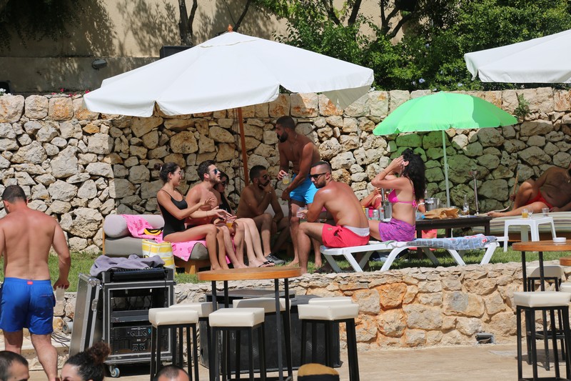 Kickoff Summer Pool Party