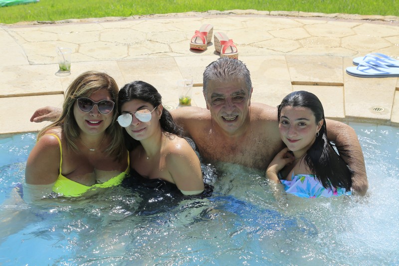 Kickoff Summer Pool Party