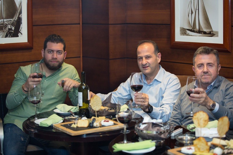 Porsche club at Hemingway's-Movenpick