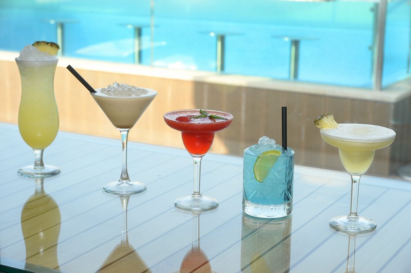 Cocktail Day by the pool at Princessa Hotel