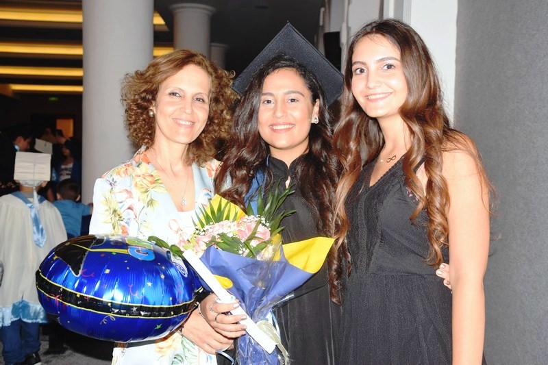 Rawdat Al Dolphin School Graduation