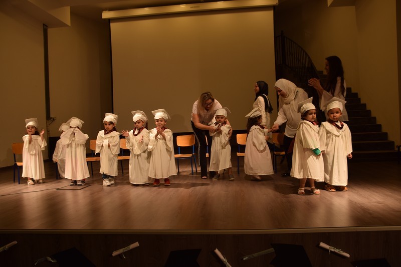 Rawdat Al Dolphin School Graduation