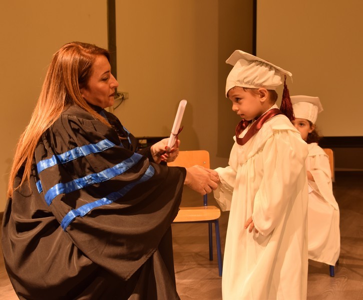Rawdat Al Dolphin School Graduation