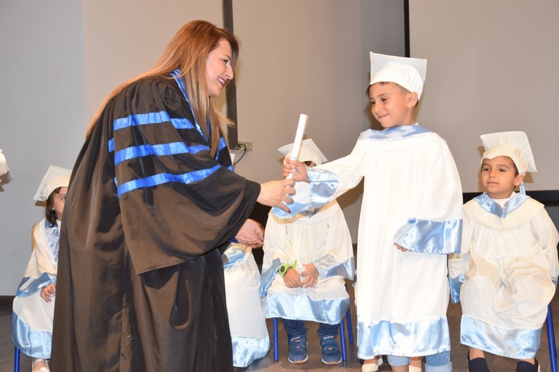 Rawdat Al Dolphin School Graduation