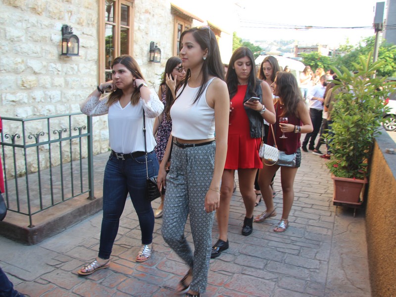 Rotaract Club of Metn Equipping 2 Ambulances for the Red Cross