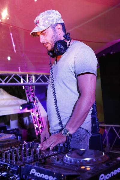 RetroVille Music Fest