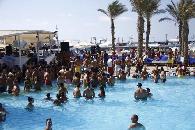 Riviera Summer Closing Party