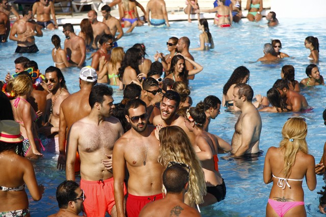 Riviera Summer Closing Party