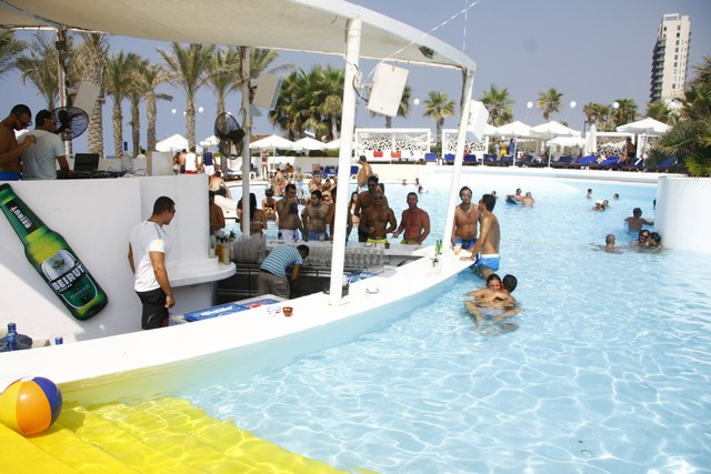 Riviera Ice Bucket Challenge