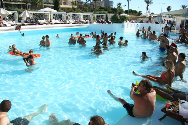 Riviera Beach Party
