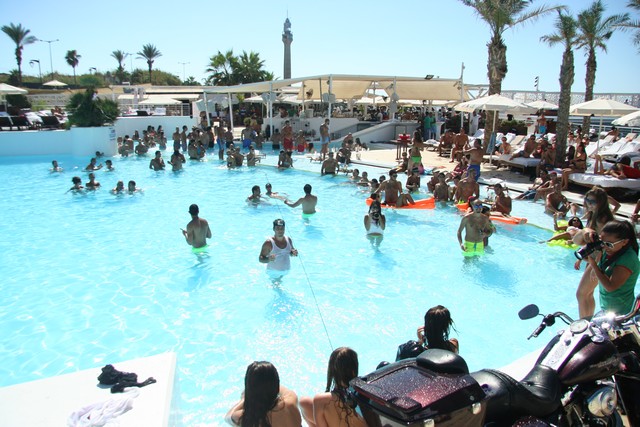 Riviera Beach Party