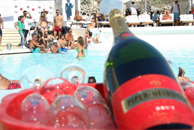 Riviera Beach Party