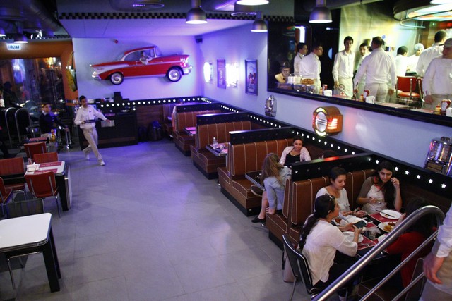 Opening of Roadster Bliss
