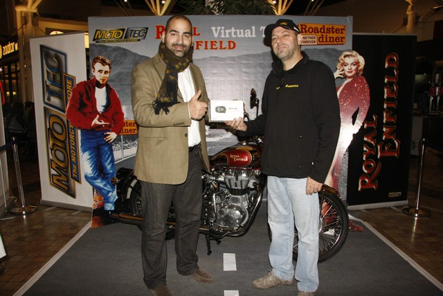 Roadster ROYAL ENFIELD Virtual Tour