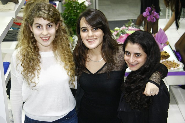 Opening of Rue 22