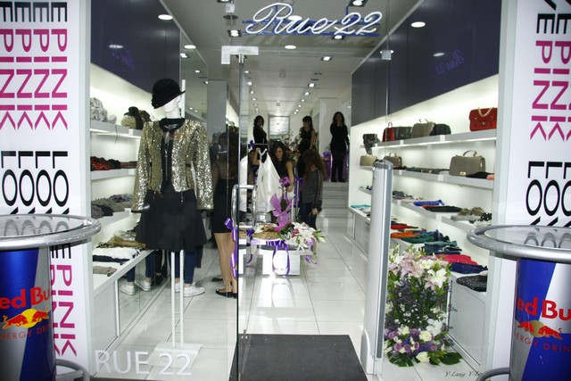 Opening of Rue 22