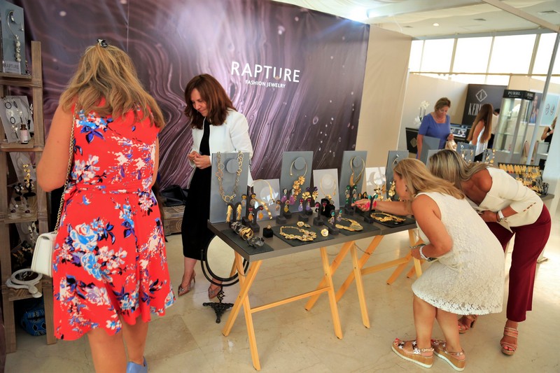 Le Salon De La Femme