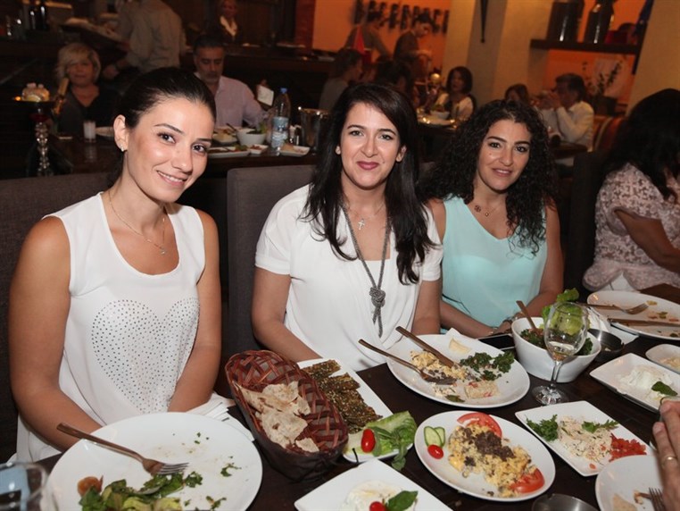 Tarabest Night