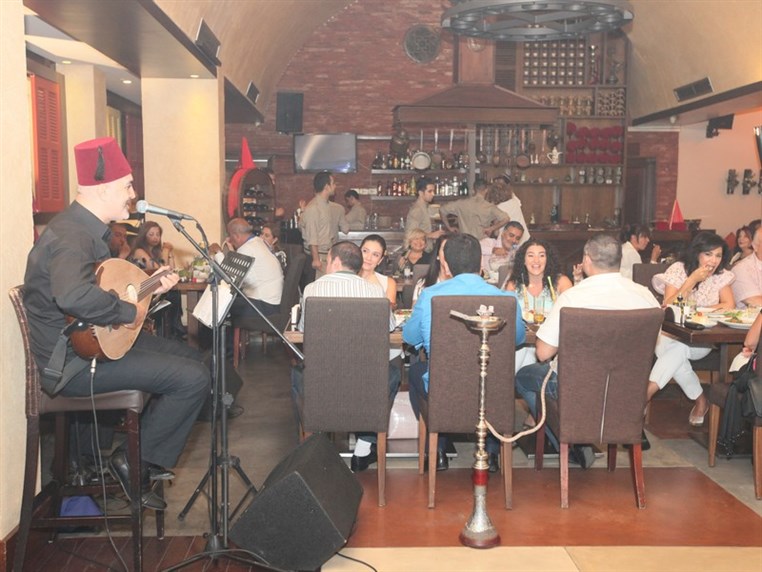 Tarabest Night