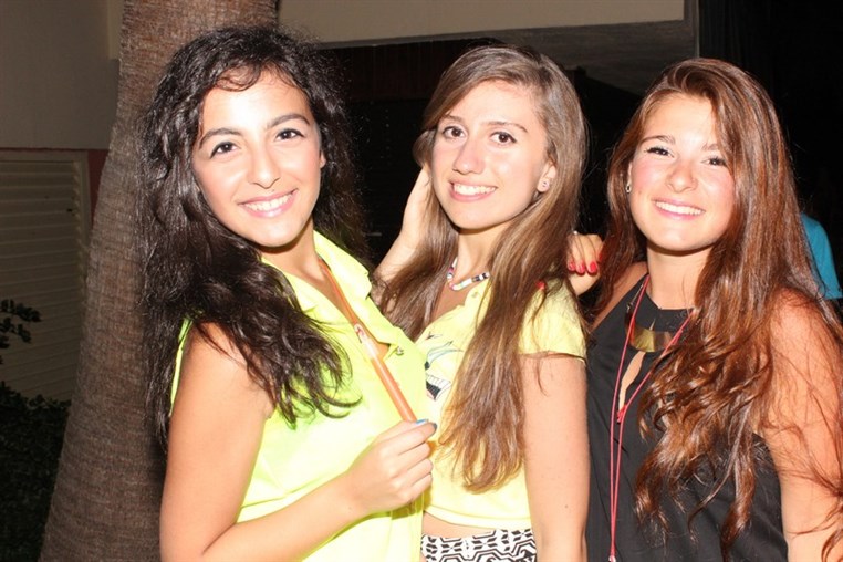 SFFJ SENIORS Beach Party 