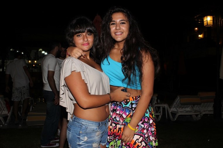 SFFJ SENIORS Beach Party 
