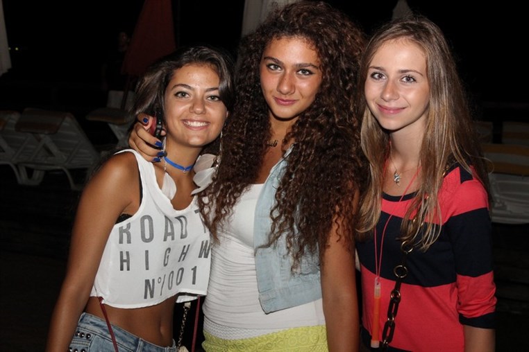 SFFJ SENIORS Beach Party 