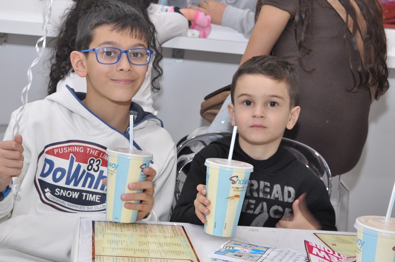 Opening of Shakeaway at CityMall