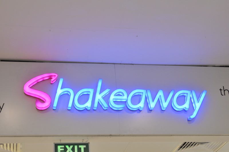 Opening of Shakeaway at CityMall