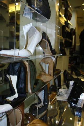 Shoe Box function of Fashion and Fun