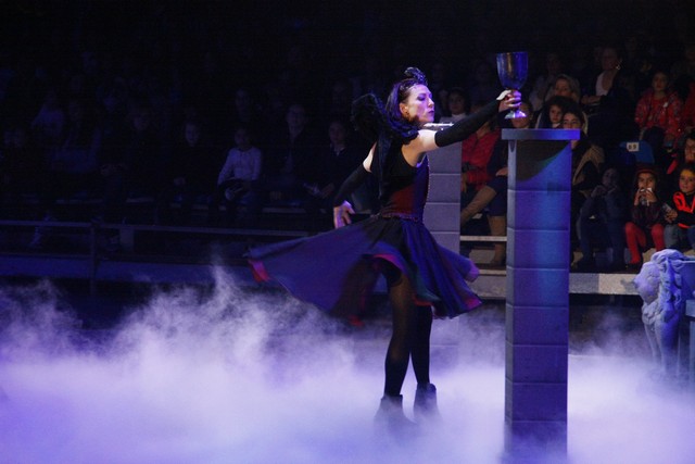  Snow White On Ice
