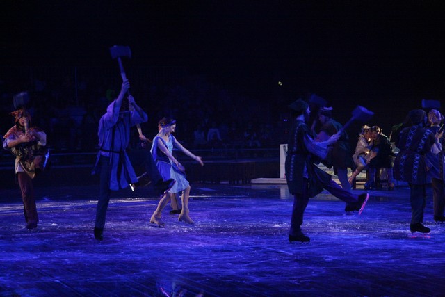  Snow White On Ice