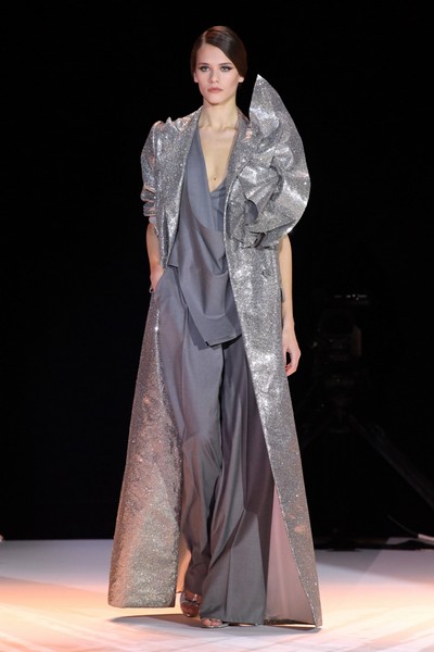 Stephane Rolland Spring 2018 Couture at PFW